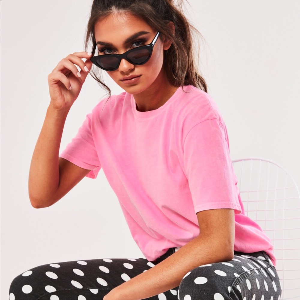 NWT HOT PINK TEE 🎀